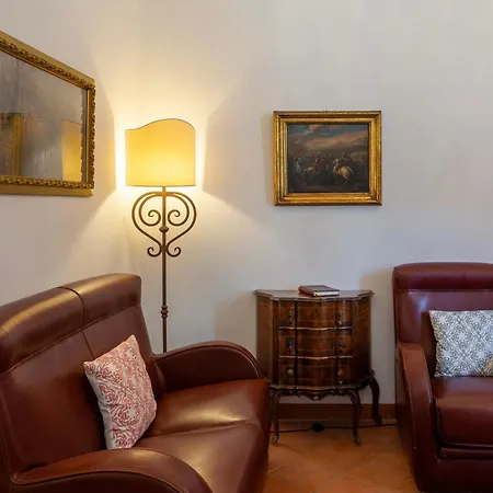 Giglio & Viola Borgia 피렌체