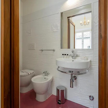 아파트 Giglio & Viola Borgia